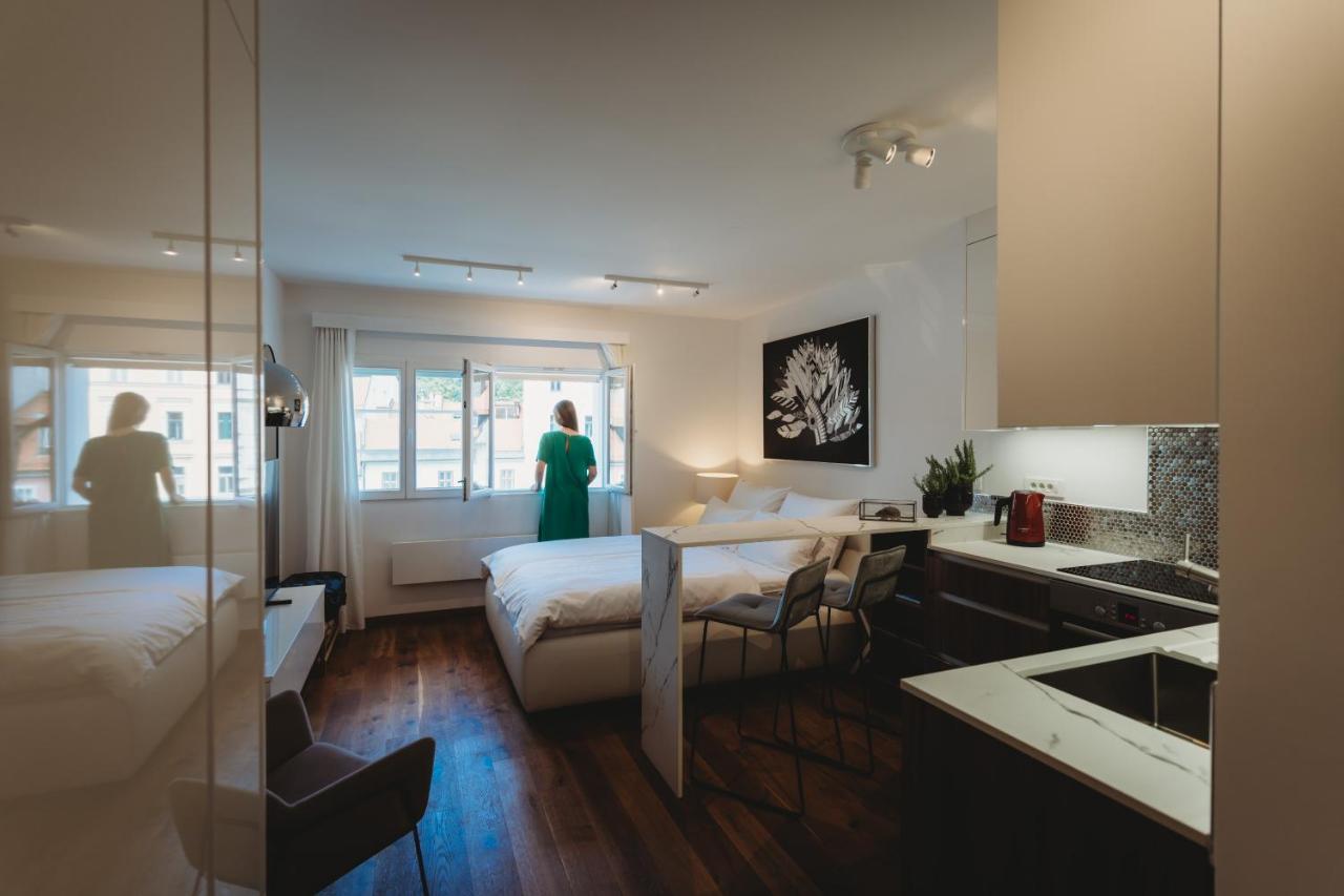 Romantic Jump Studio Overlooking River, Free Parking Ljubljana Exterior photo